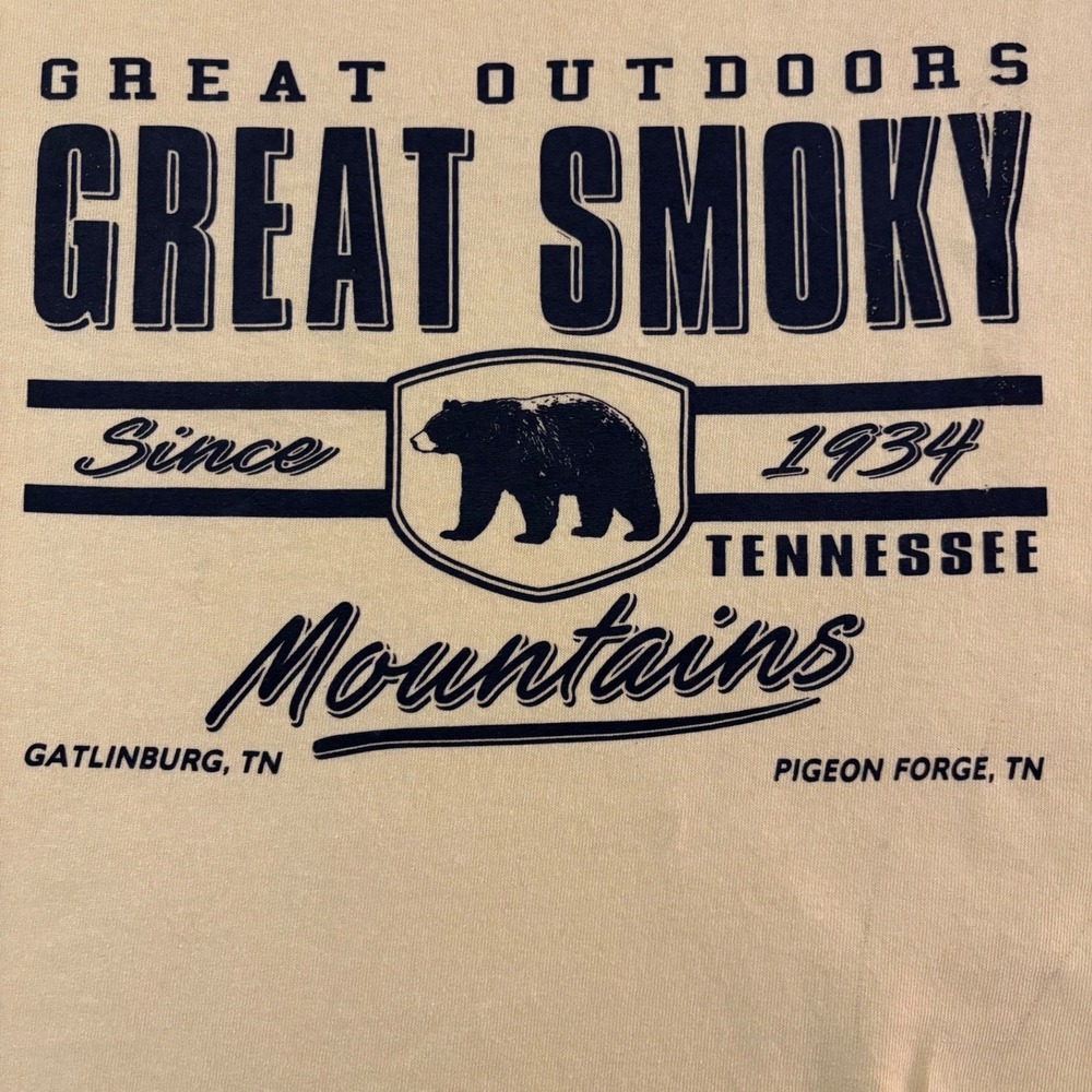 Delta Pro weight Great Smoky Mountains T-Shirt Mens L Yellow Graphic Bear EUC
